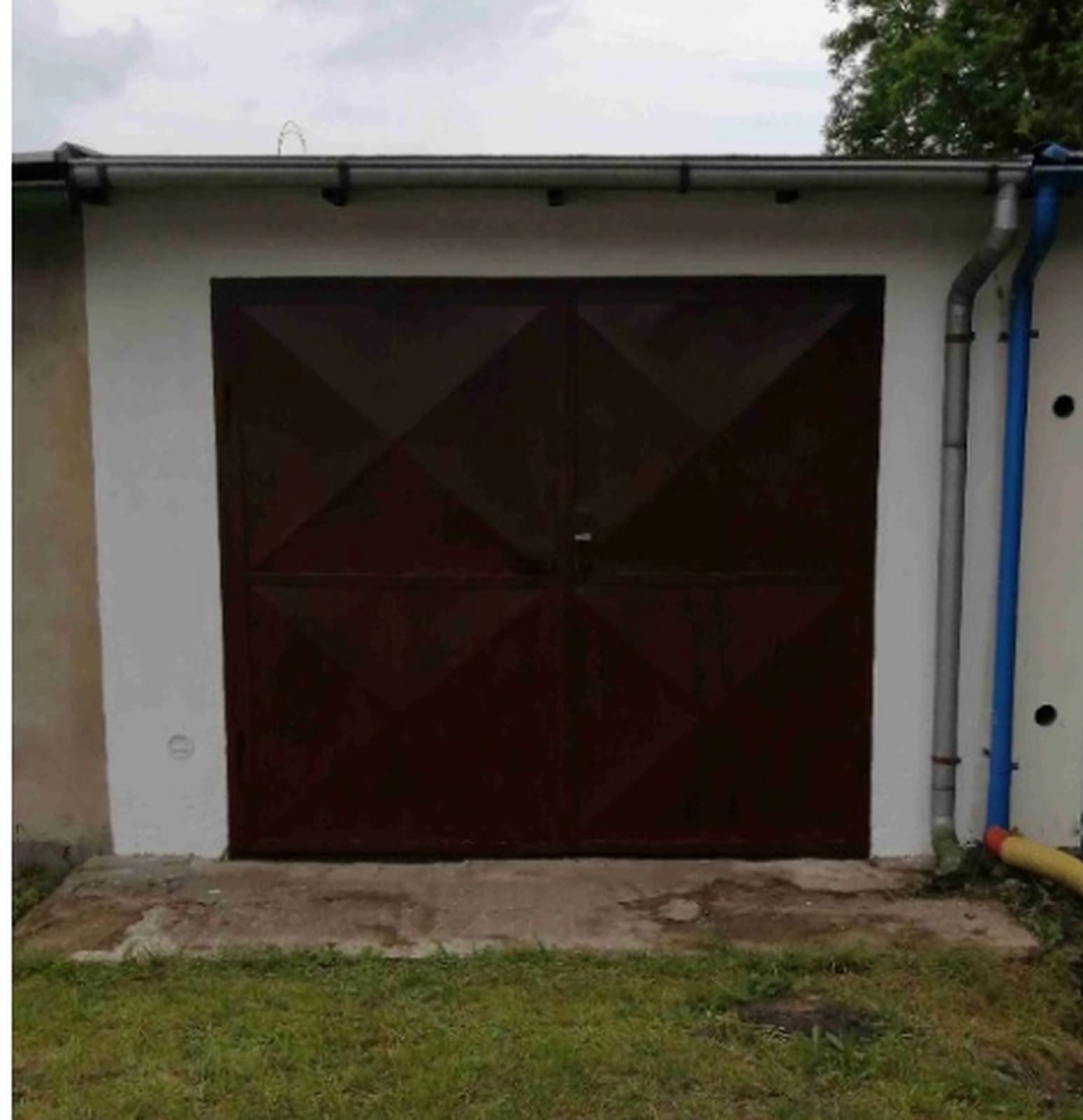 Pronájem garáže v Kolíně, Zličská ul.